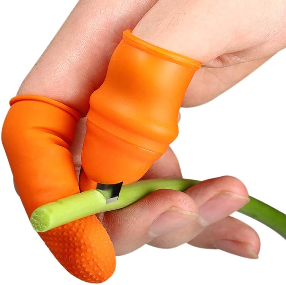 Silicone Thumb Knife, Kitchen Garden Finger Cutter Tool for Quickly Cutting Vegetables Plant, Orange Finger Protector Fruit and Vegetable Picker (Set of 1)