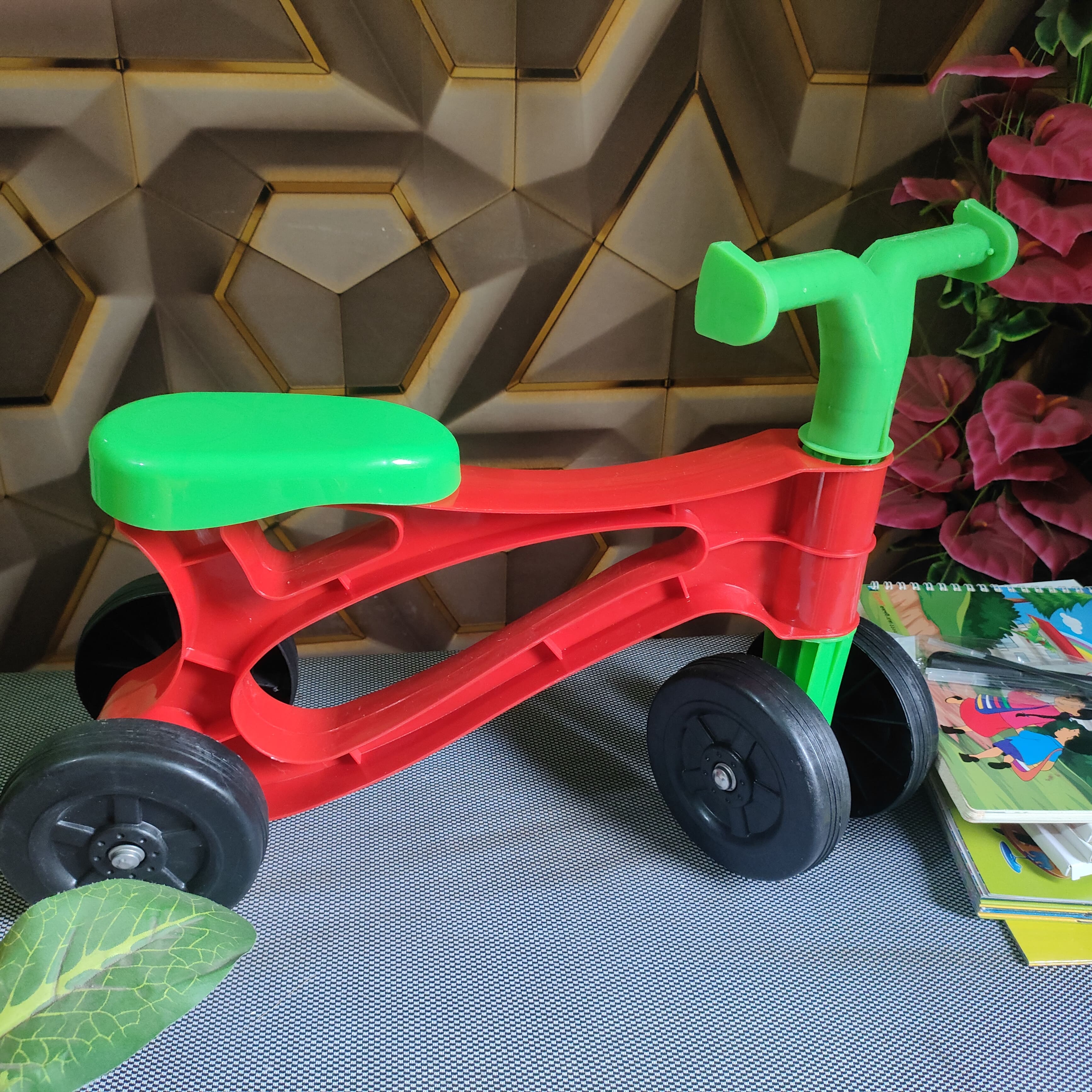 ২ ইন ১ বেবি সাইকেল ও বেবি রিডিং টেবিল